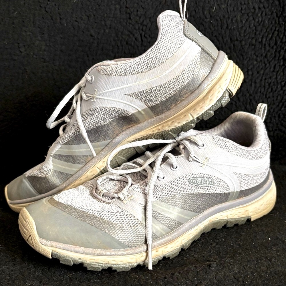 Keen Gray Athletic Shoes Eu 40. US 9.5. Ladies shoe